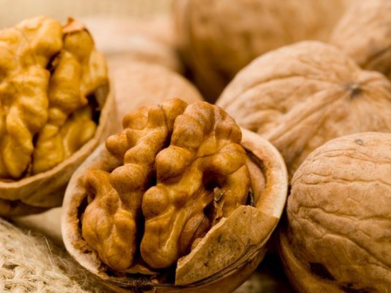 Медики назвали орехи, при употреблении которых можно подхватить сальмонеллез