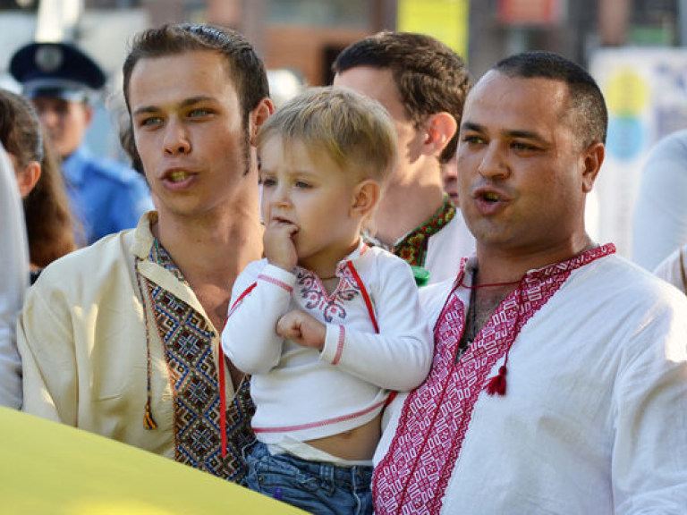 24 августа в Киеве состоится грандиозный парад вышиванок с петухами на квадрациклах (ФОТО)
