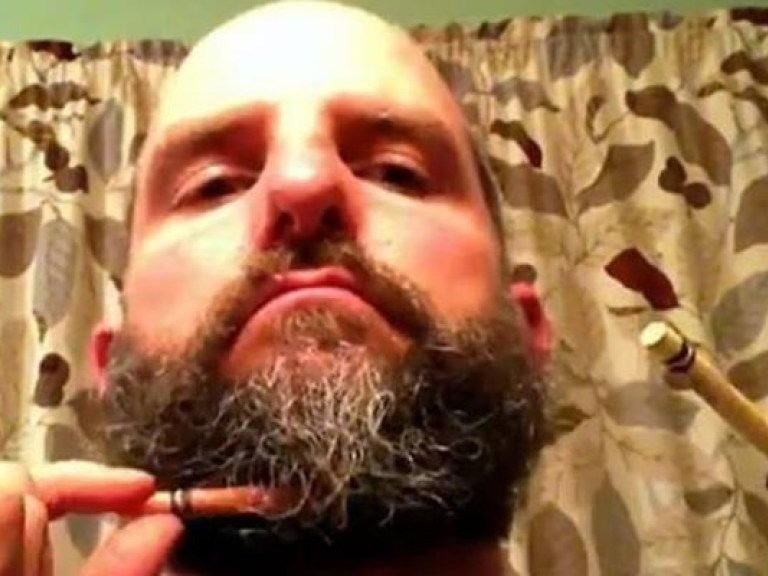 Американский фотограф «взорвал» интернет видео о своей &#171;магической бороде&#187; (ВИДЕО)