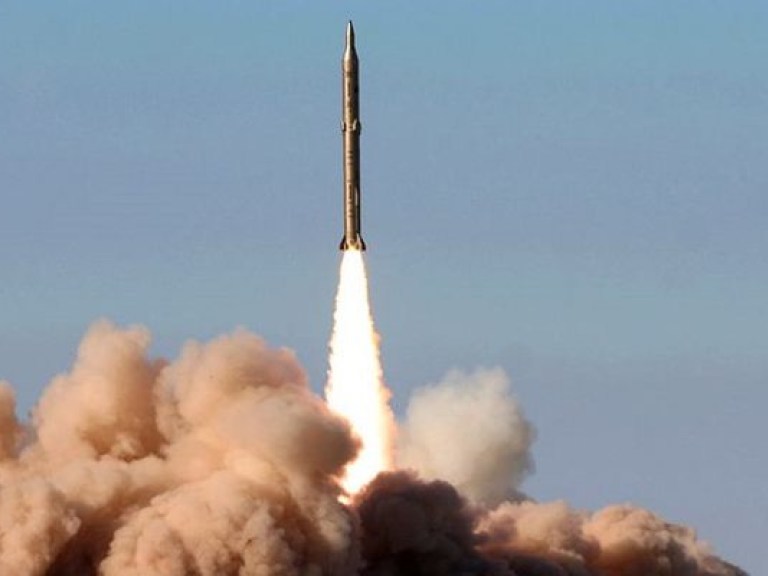 В акватории Средиземного моря зафиксирован старт двух баллистических ракет — Минобороны РФ