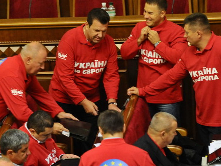 «Удар» поможет регионалам отбирать у украинцев квартиры за долги по ЖКХ?
