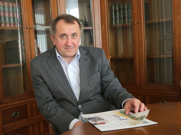 Генпрокуратура допросит Данилишина в Праге