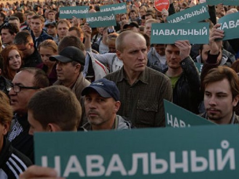 Мнения о митинге в Москве разошлись: МВД твердит о тысячах, оппозиция — о десятках тысяч