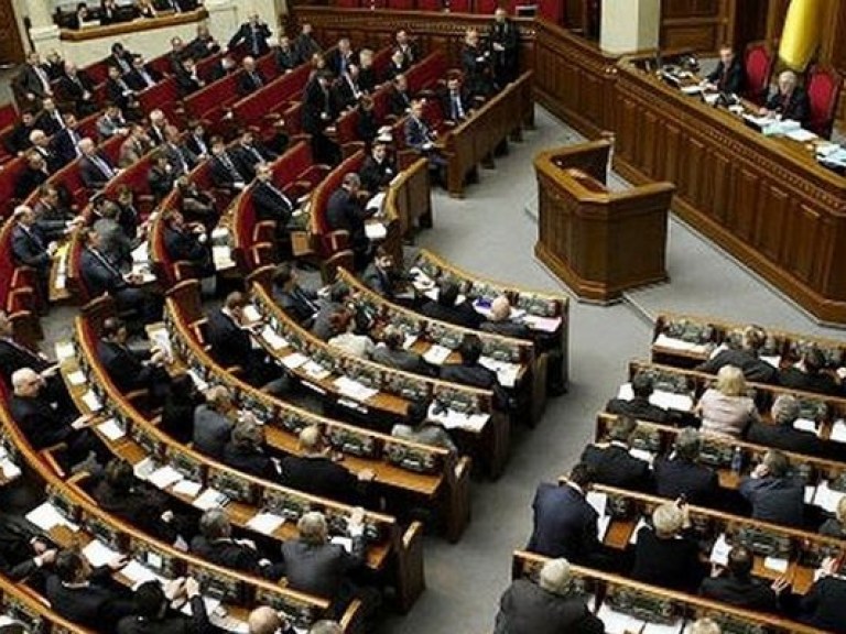 Итог первой недели работы Верховной Рады: провал социальных законопроектов