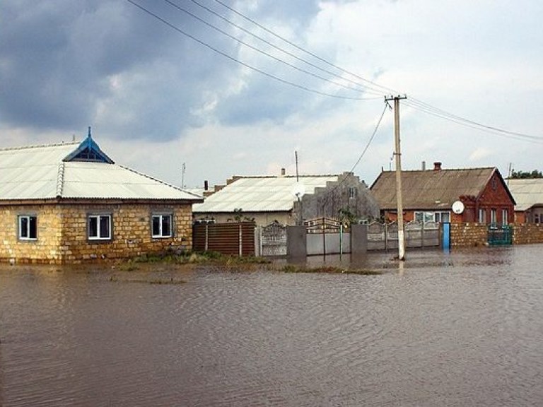 В Одесской области из подтопленных домов отселили 562 человек