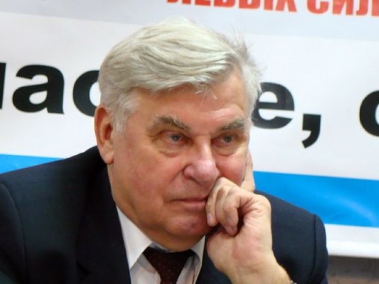 “Оппозиция” позволила власти закрывать сельские школы &#8212; В. Матвеев