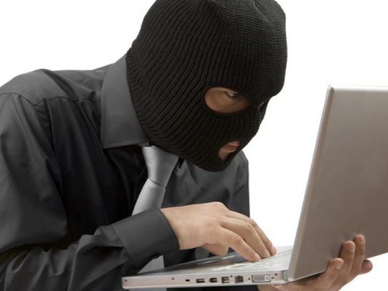 АНБ: Все украинцы – «пираты»?