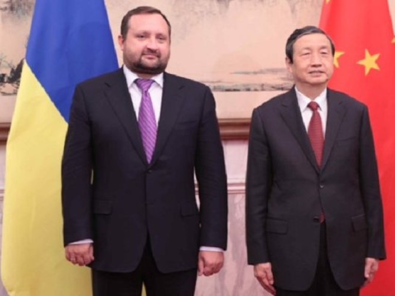 Стратегические отношения между Украиной и Китаем выходят на новый уровень партнерства &#8212; Сергей Арбузов