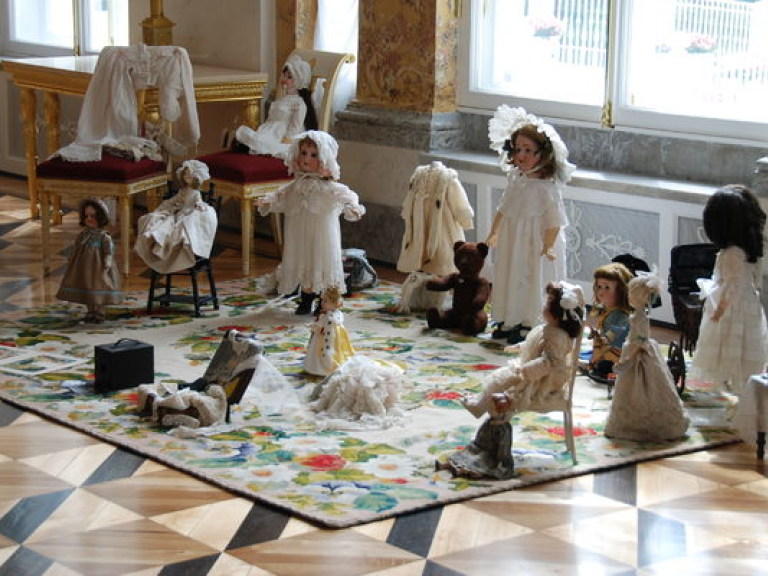Самая большая в мире коллекция кукол насчитывает более 6000 экземпляров
