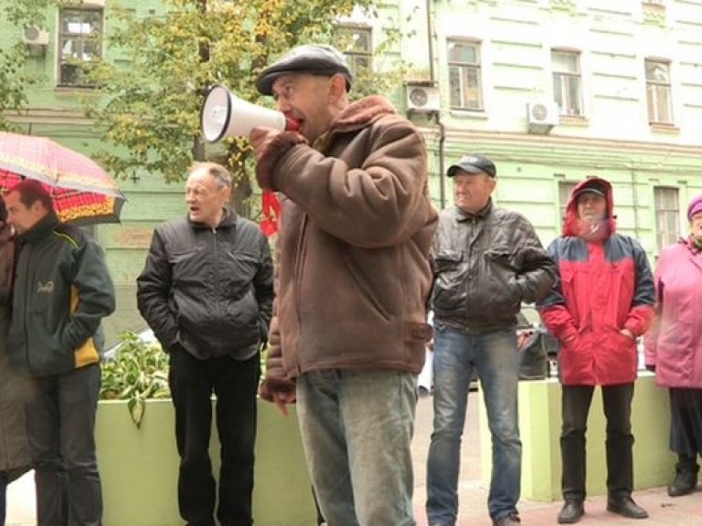 Украинцы собирают деньги на спасение центра столицы от техногенной катастрофы