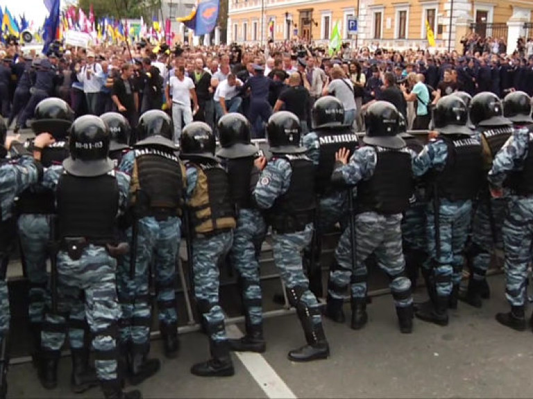 Столичная милиция обещает усиленно охранять порядок во время празднование Покровы