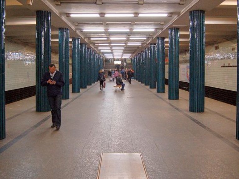 Названы самые опасные станции киевского метро