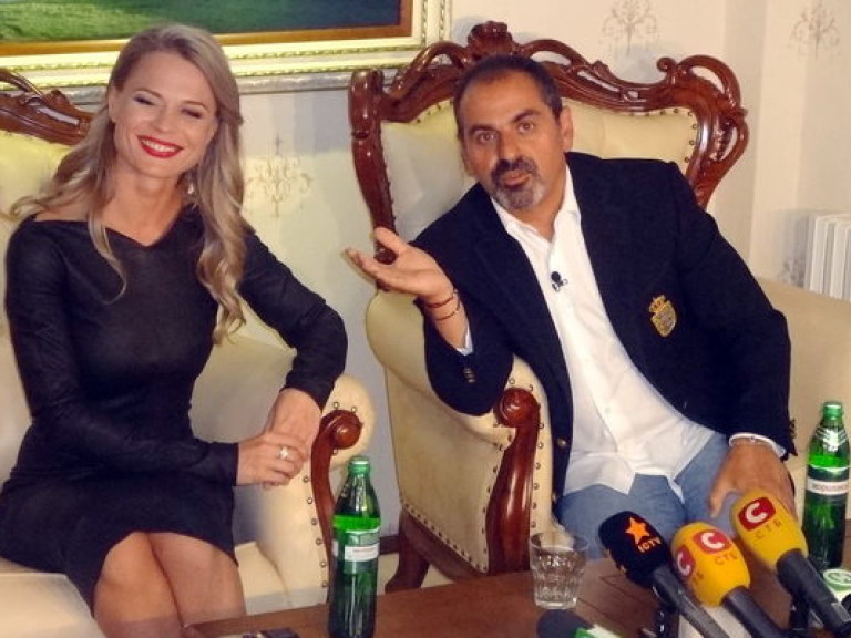 На шоу Фреймут и Мнацаканова намечается любовный треугольник