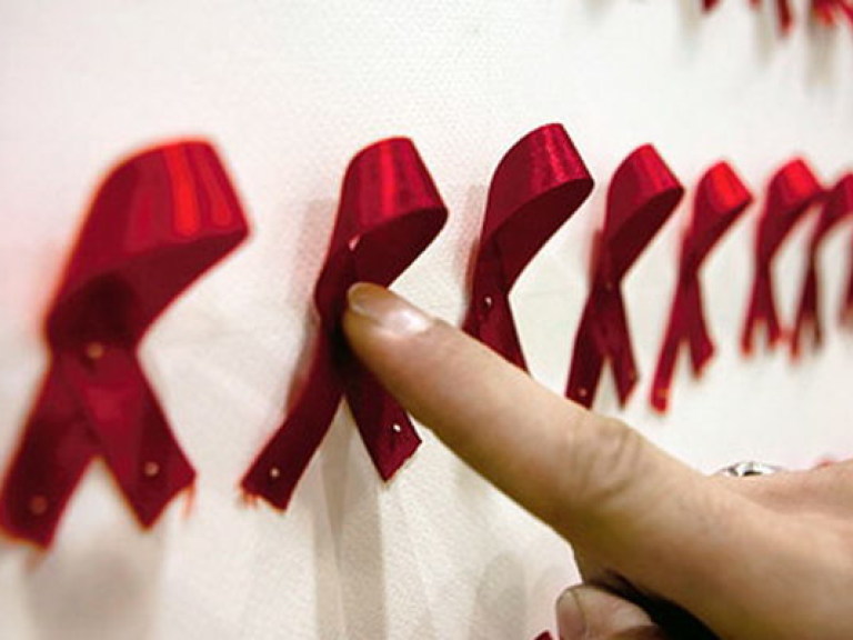 В Украине более 100 тысяч ВИЧ-инфицированных нуждаются в лечении – Жовтяк