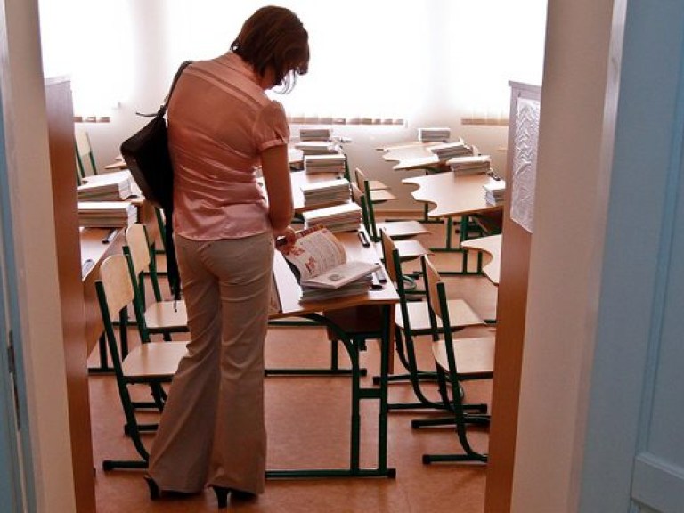 Бюджет не резиновый: в Одессе учителей заставляют брать отпуска за свой счет
