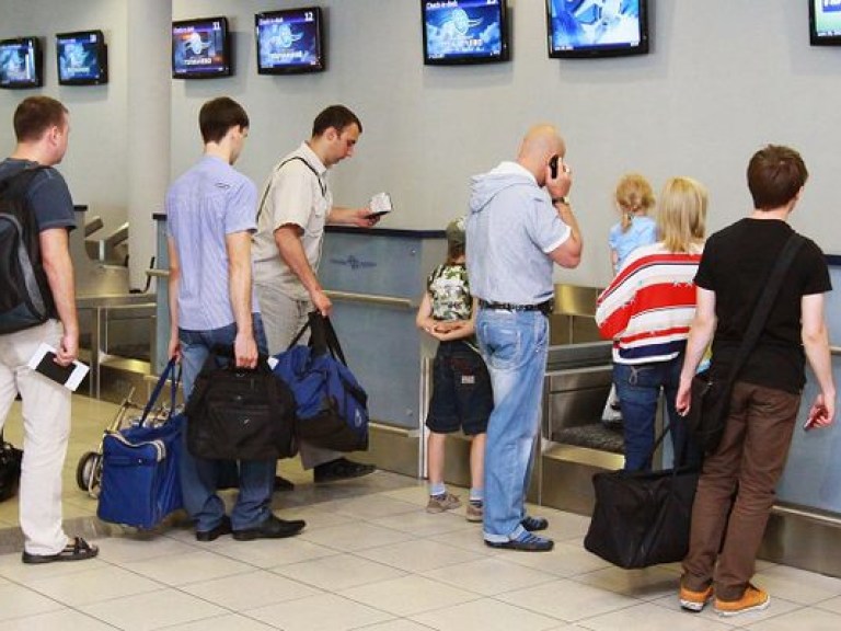 9 из 10 высококвалифицированных украинских специалистов хочет уехать из страны