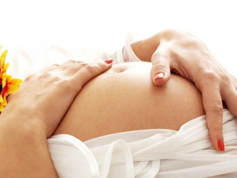 Назван самый благоприятный возраст для беременности