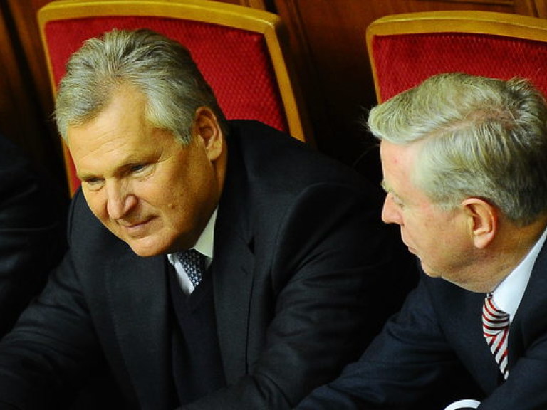 Не добившись принятия решения по Тимошенко, Кокс и Квасьневский уехали из Верховной Рады