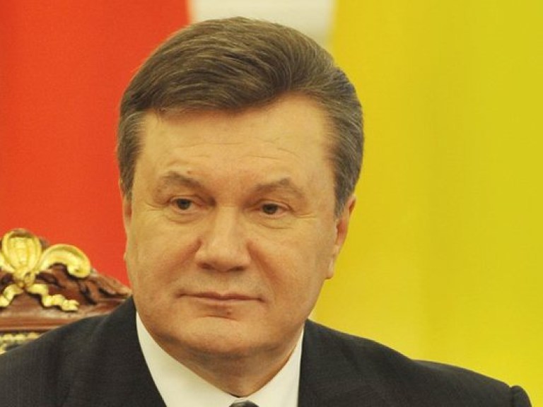 Янукович хочет, чтобы Россия дорого заплатила за неподписание соглашения об ассоциации с ЕС &#8212; политолог