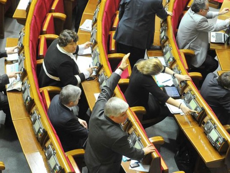 Депутаты не поддержали три законопроекта относительно лечения Тимошенко за рубежом