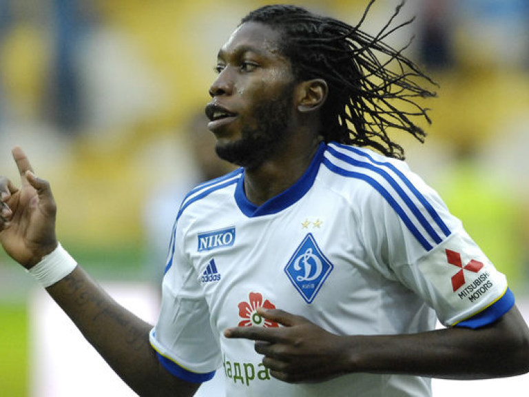 Мбокани договорился до трехматчевой дисквалификации