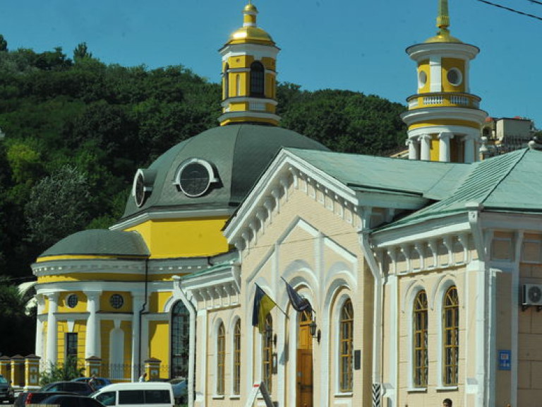 На завершение реконструкции Почтовой площади нужно еще более 120 миллионов гривен