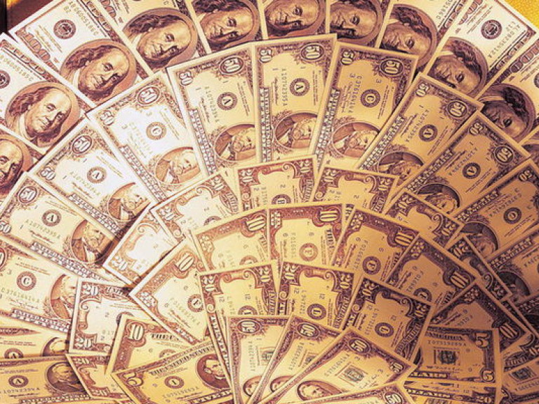 Эксперт: к новогодним праздникам гривна укрепится до 8 грн/$