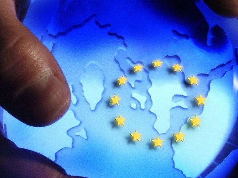 Политолог: ассоциацию с ЕС должны готовить эксперты, а не политики