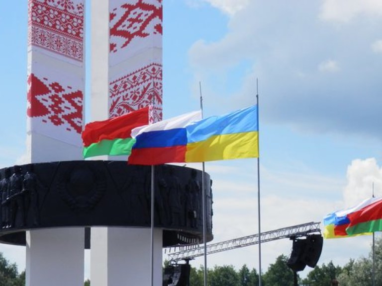 Расул Уразгулов: «Только за год общий товарооборот между странами Таможенного Союза увеличился на 45%»