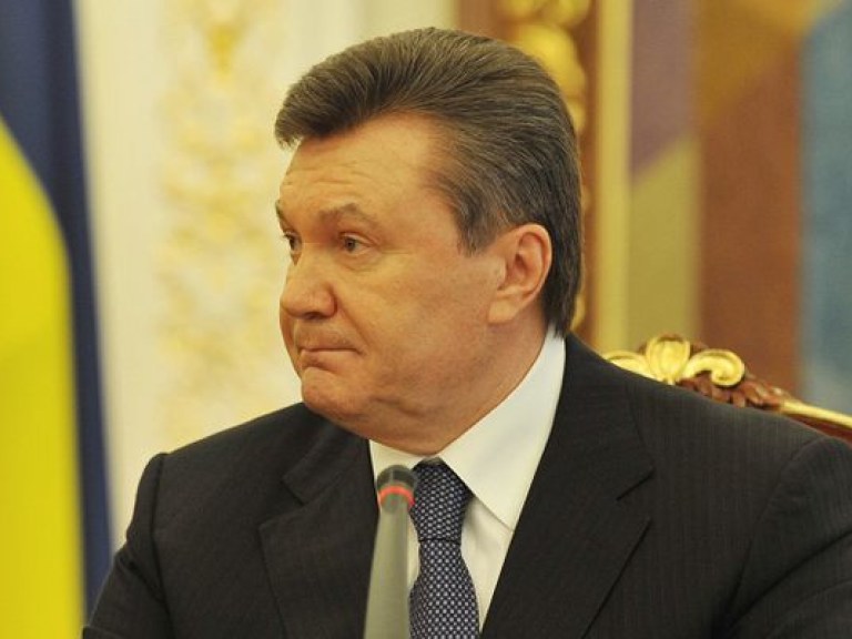 Янукович срочно проводит в “Межигорье” совещание — российские СМИ