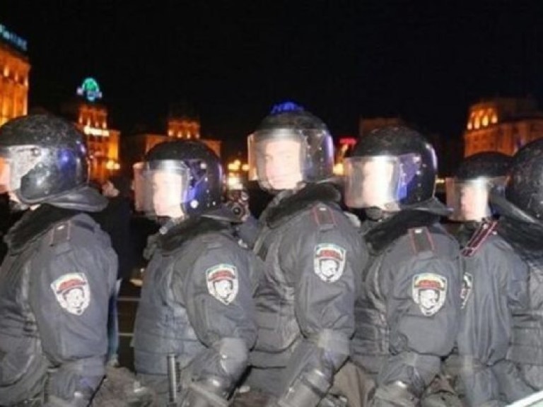 Суд запретил проведение митингов в Киеве до Рождества