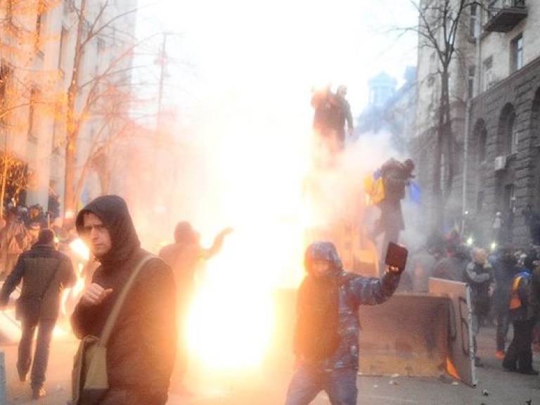 Эксперт: Евросоюзу не нужна воюющая Украина