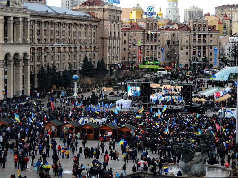 Митингующие на Майдане выдвинули новые требования властям