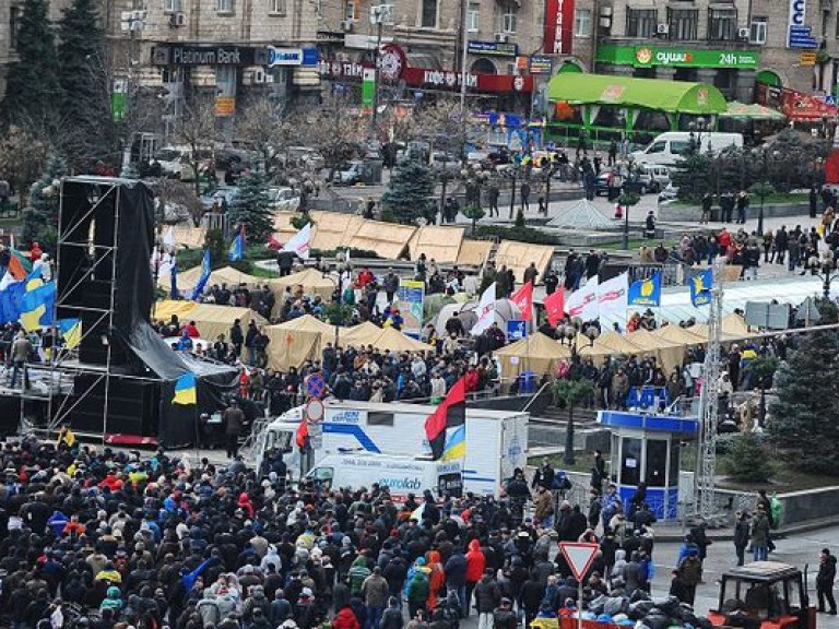 Начались увольнения и запугивания за участие в акциях протеста на Майдане