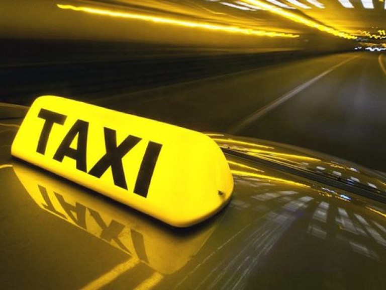 Таксимайдан: в Киев едет митинговать 5 000 таксистов