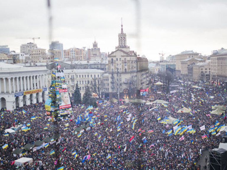 Разрушительное «революционное» вече