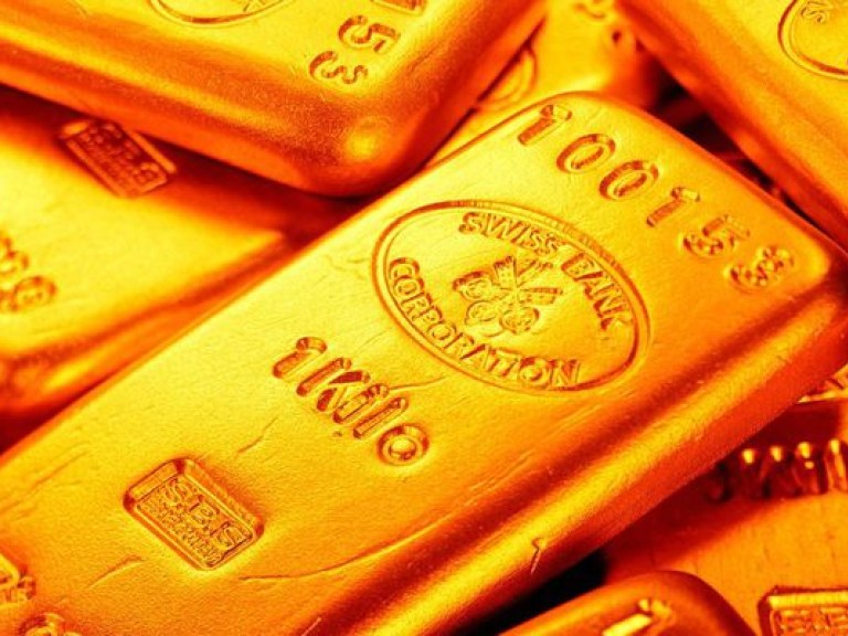 Эксперты: в декабре сокращение золотовалютных резервов будет невысоким
