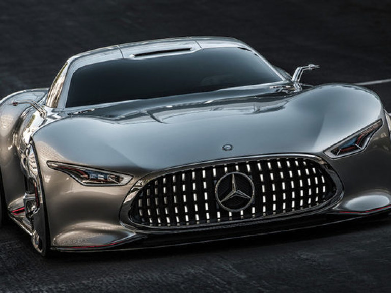 Mercedes представил видеоролик о создании виртуального шоу-кара (ВИДЕО)