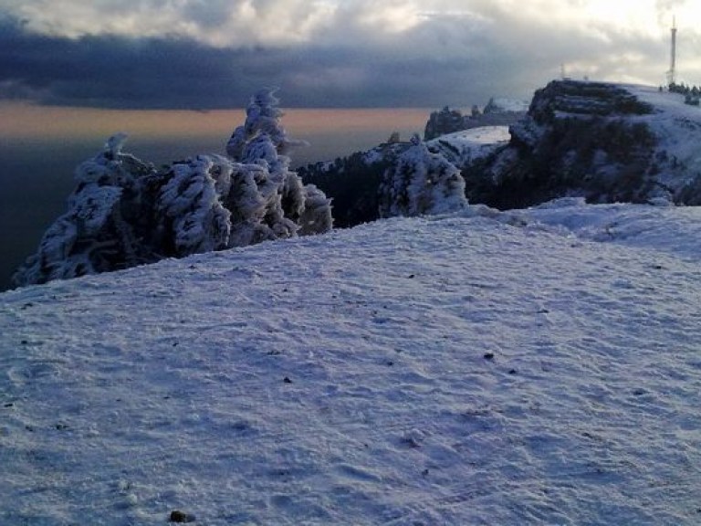 В субботу по всей Украине гололед и местами туман