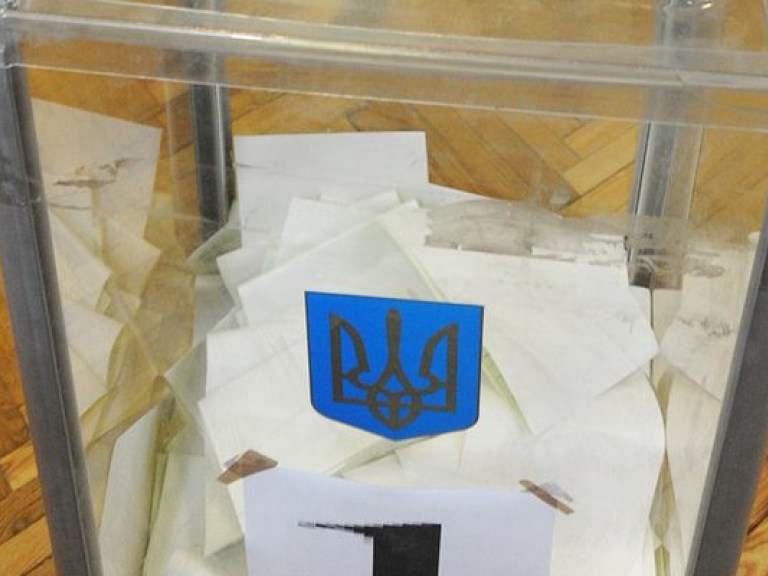 В 94-м избирательном округе начались массовые фальсификации