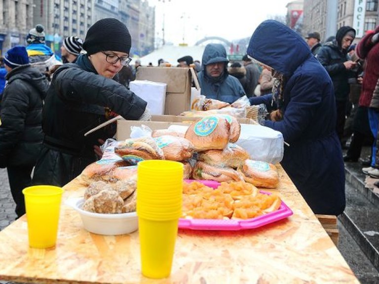 На евромайдан пришел Святой Николай