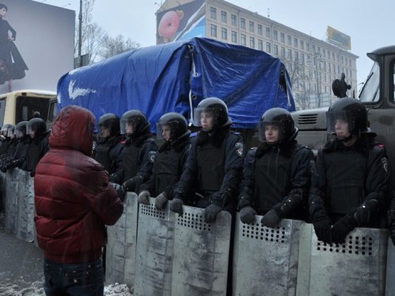 «Беркут» снял оцепление в центре Киева
