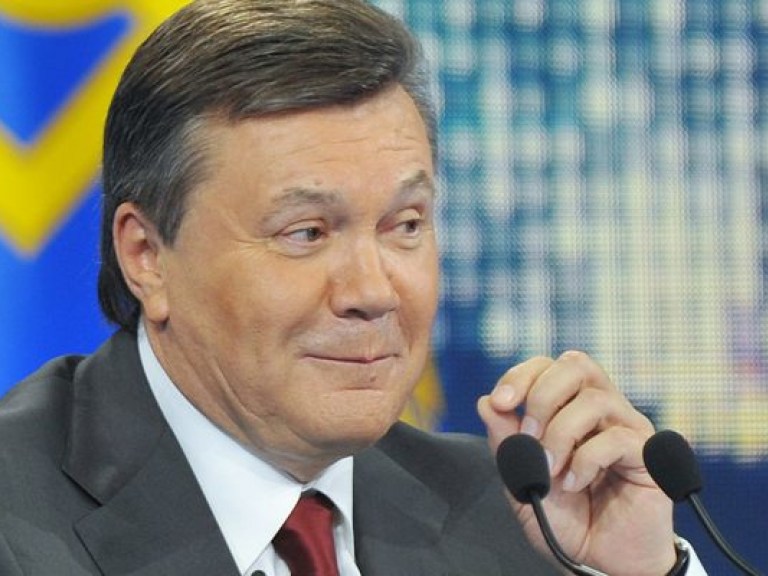 Янукович хорошо играет как с ЕС, так и с Россией &#8212; Лех Валенса