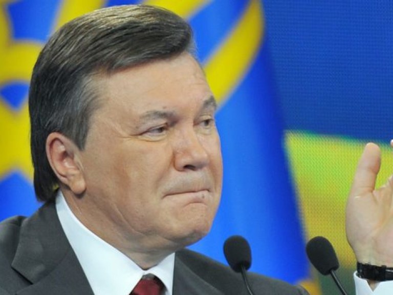 Янукович пожаловался, что 2013 год был самым сложным за времена независимости