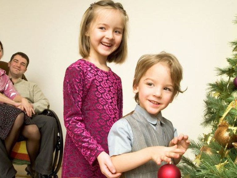 72% жителей Украины встретят Новый год в кругу семьи &#8212; соцопрос