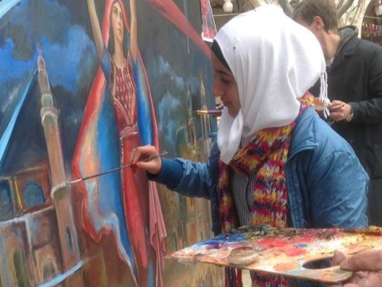 Художники с разных стран приехали в Вифлеем для создания картины «Сердце мира» (ФОТО)
