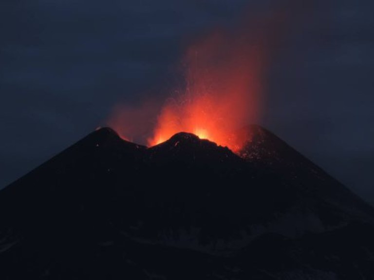 Проснулся вулкан Чапаррастике в Сальвадоре