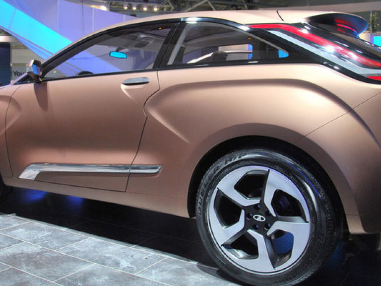 Lada в 2014 году представит две новинки (ФОТО)