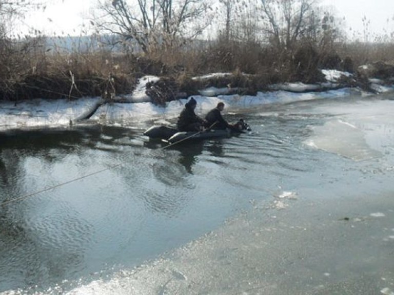 В Черкасской области на Днепре пропал рыбак
