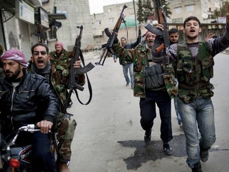 В Сирии боевики, приближенные к «Аль-Каиде», казнили около 70 исламистов
